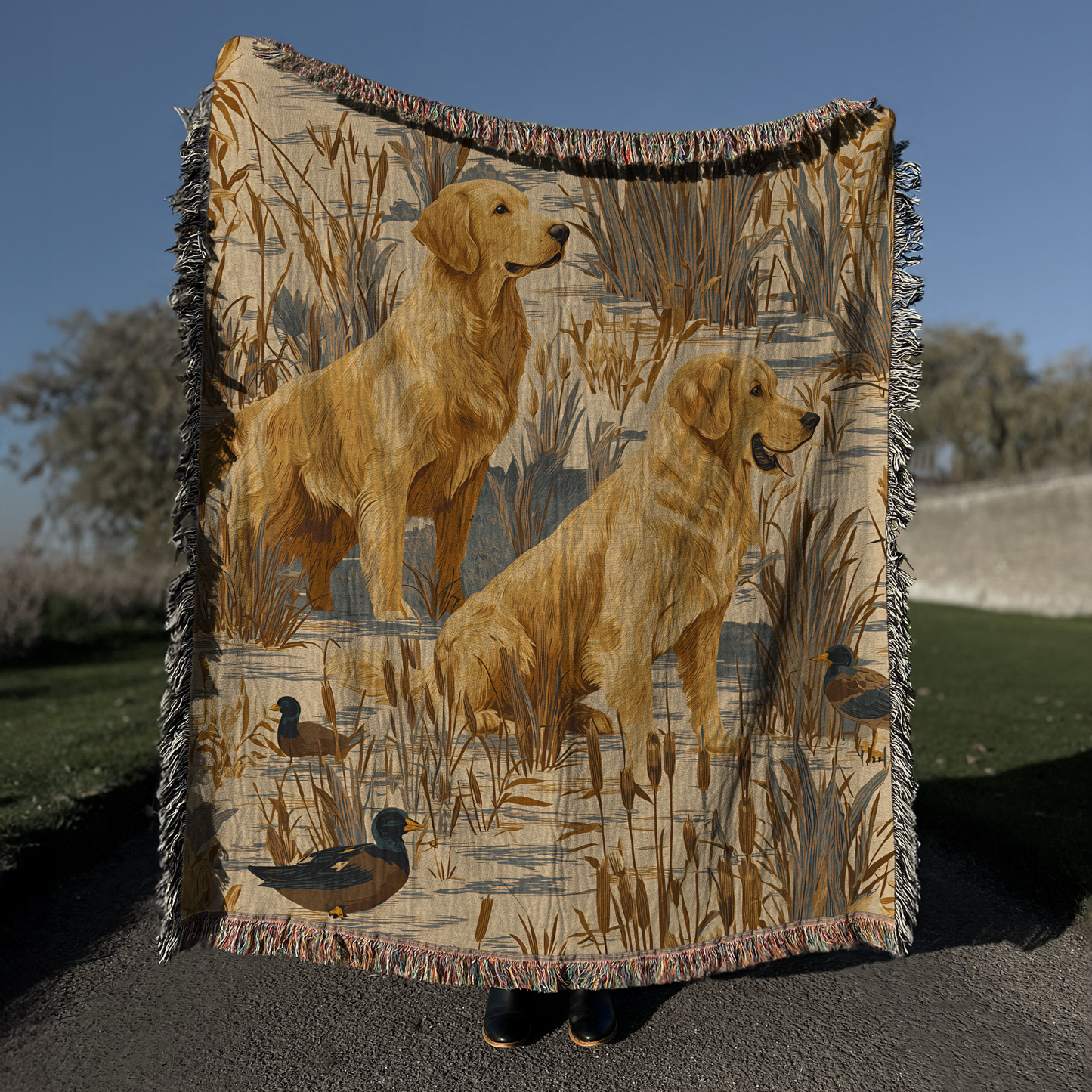 Golden Retriever and Duck Outdoors Pattern Woven Blanket